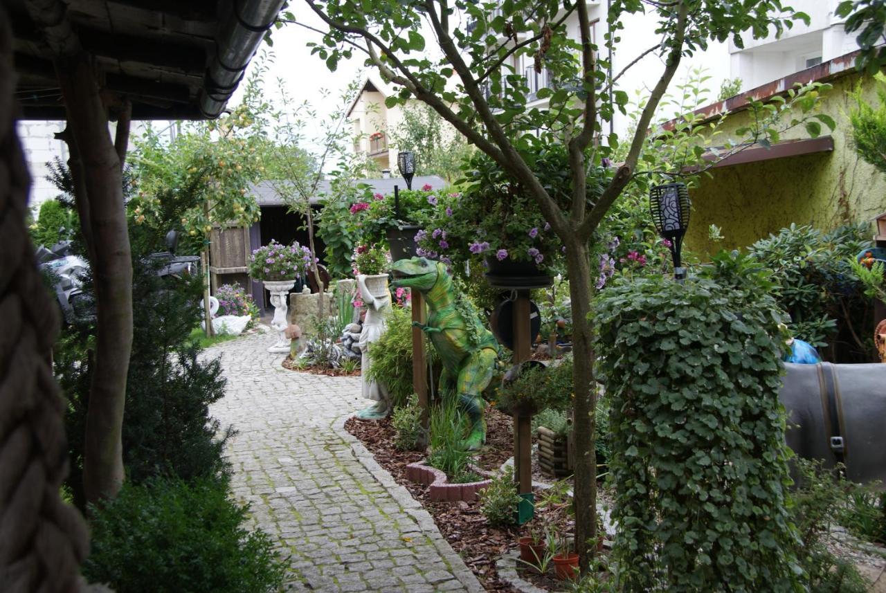Willa U Damiana - Pokoje Noclegi Nad Morzem Mielno  Exterior photo